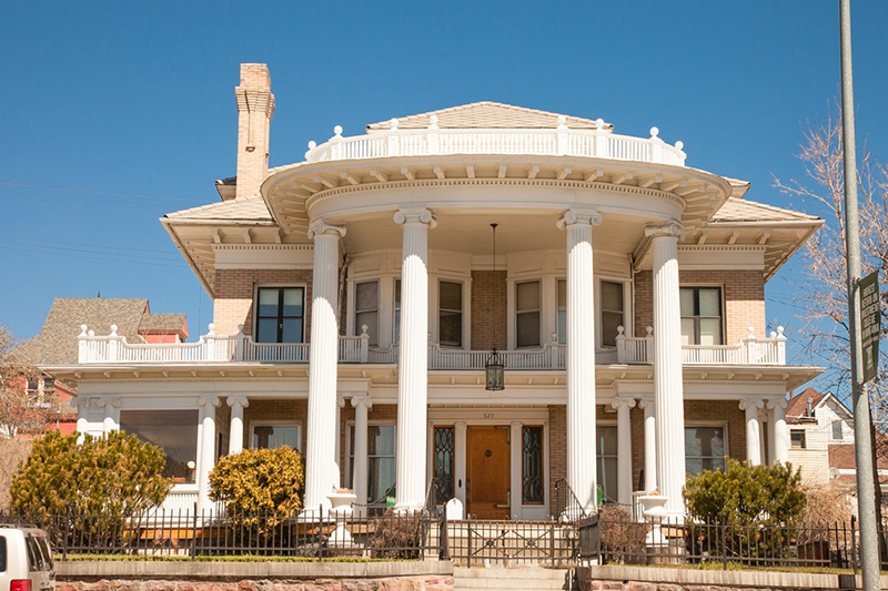 Vẻ đẹp hút hồn của biệt thự với thiết kế tân cổ điển Vẻ đẹp hút hồn của biệt thự với thiết kế tân cổ điển