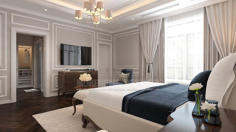 Trang trí nội thất phòng ngủ master tân cổ điển sử dụng gam màu trắng chủ đạo sẽ là lựa chọn ấn tượng cho chủ nhà mệnh Kim. Thiết kế nội thất
